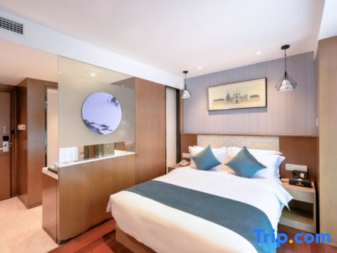 Standard Double room with mountain view
