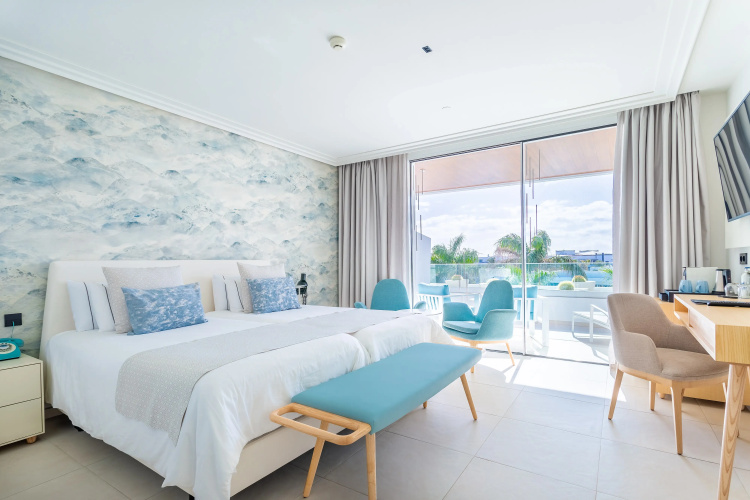 Hotel Lava Beach