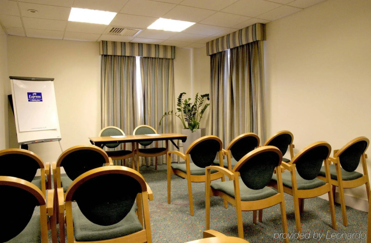 Holiday Inn Express Royal Docks, Docklands photo 20