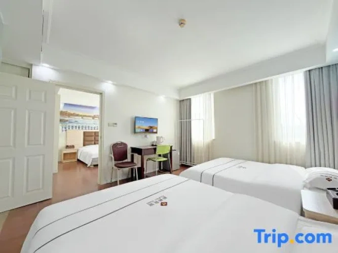 2 Bedrooms Deluxe Suite