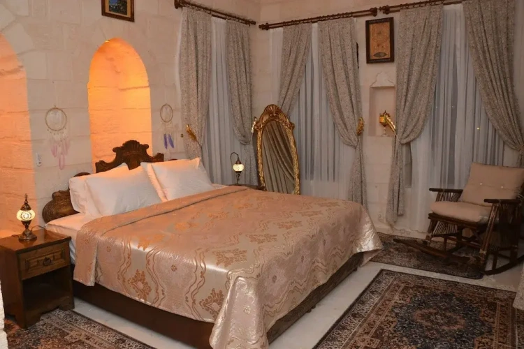 Luxury Double room with courtyard view