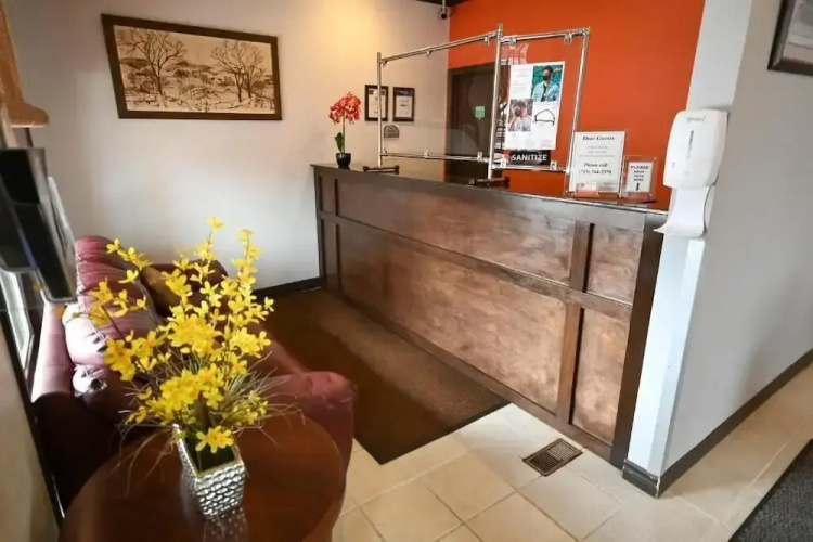 Le Voyageur Inn