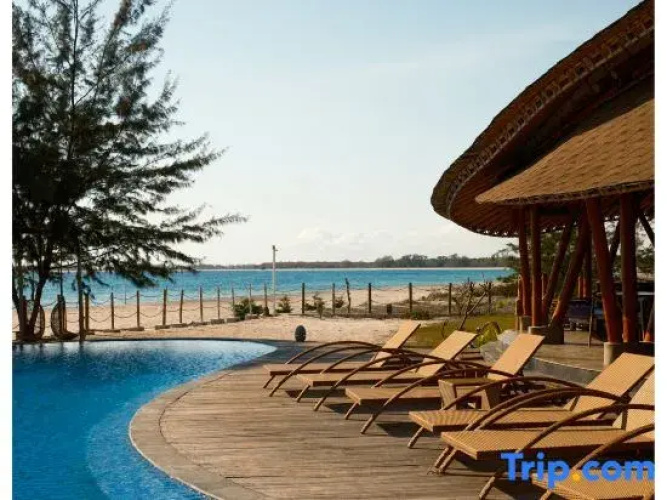 Tanoma Sumba Beach Resort