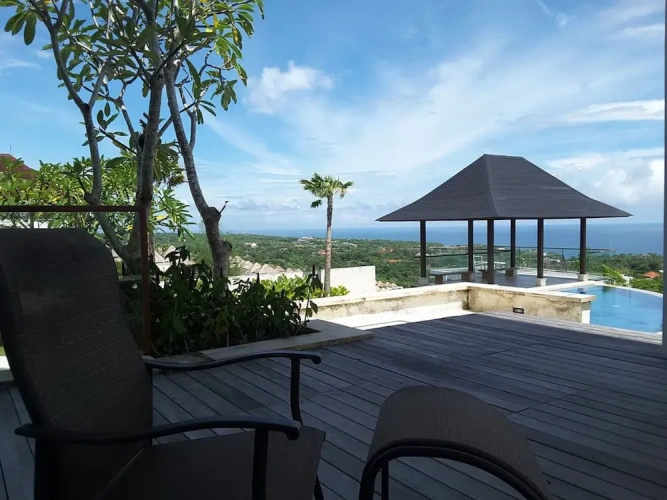 3 Bedrooms Villa