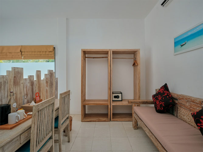 MYAMO Beach Lodge