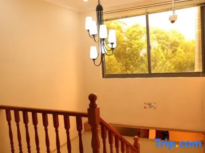 Tonghua Hotel