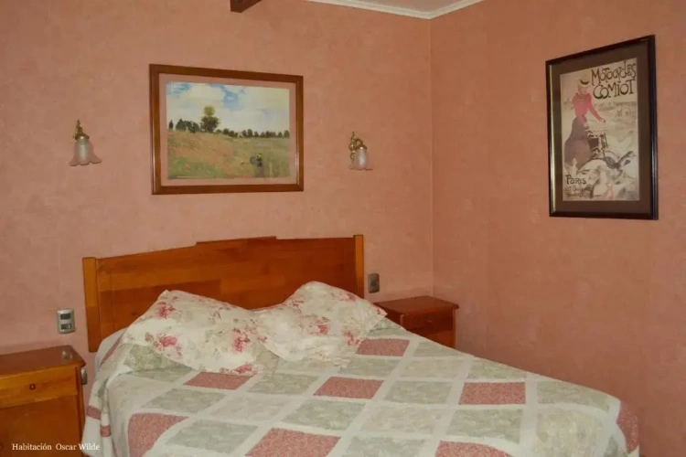 Standard Double room with city view