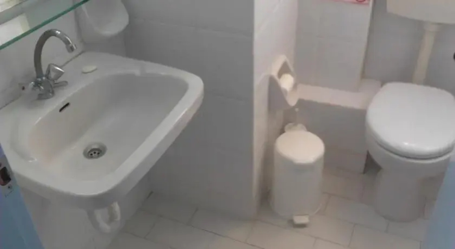 Niovi Apartments