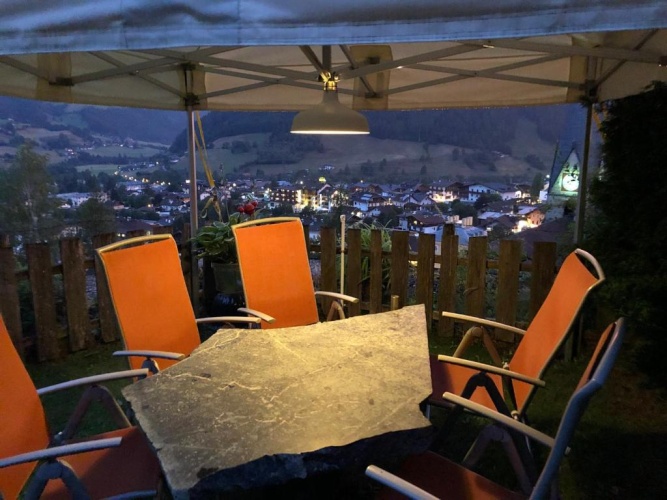 1 Bedroom Apartment with mountain view
