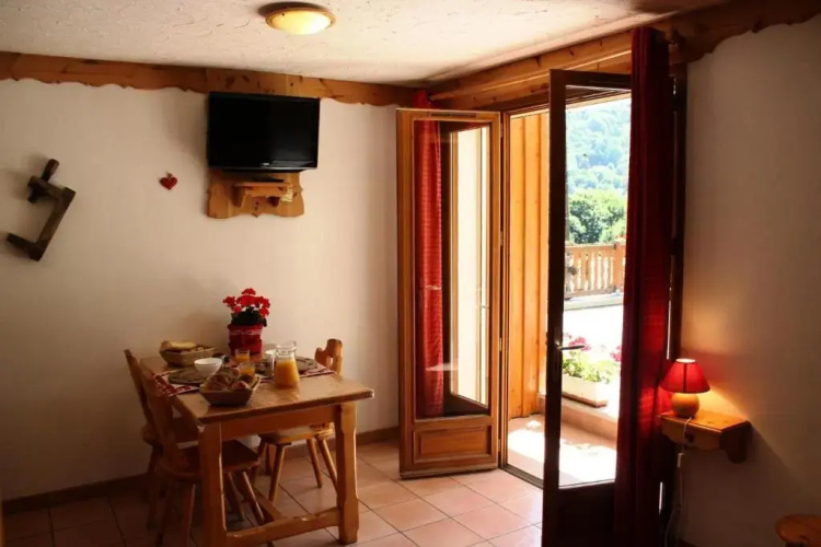 Chalet Les Ancolies - Studio pour 4 Personnes 64