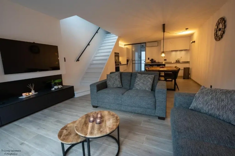 2 Bedrooms Cottage