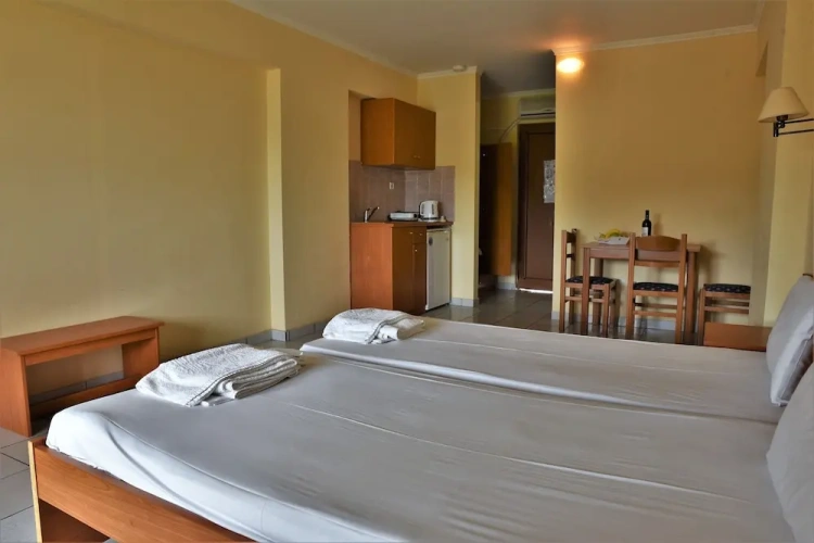 1 Bedroom Standard Studio with garden view