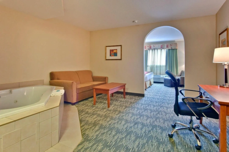 Double Suite