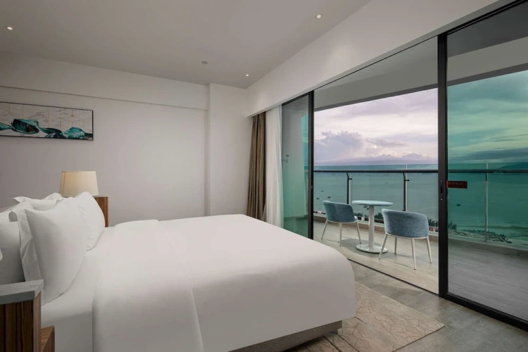 Standard Double room with ocean view