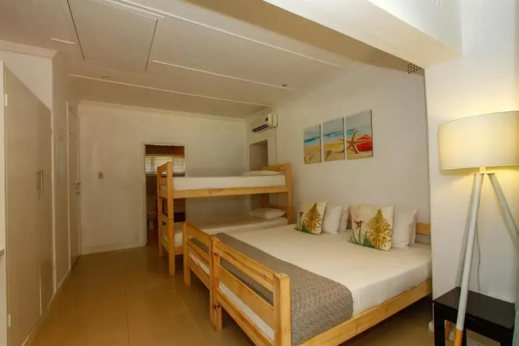 Umhlanga Backpackers
