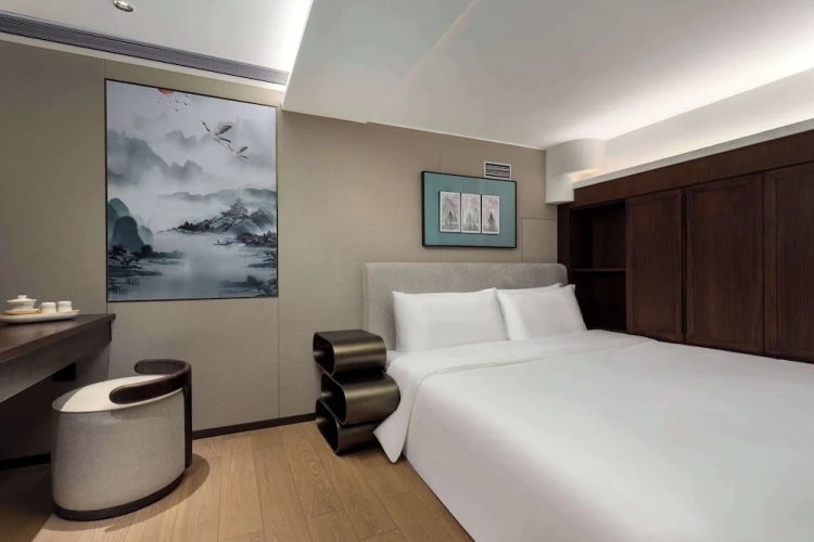 Deluxe Double Family Suite