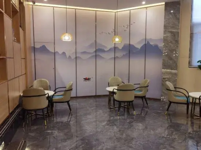 Blossom International Hotel