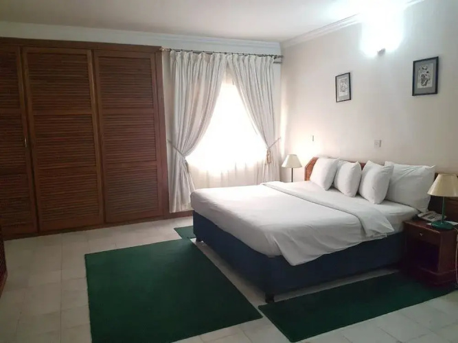 Peniel Apartment