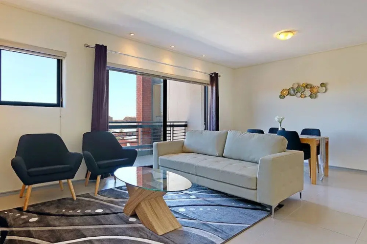 Manhattan Suites 703