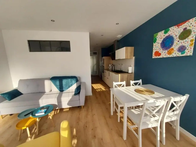 3 Bedrooms Double Apartment
