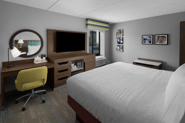 Standard Double room with city view