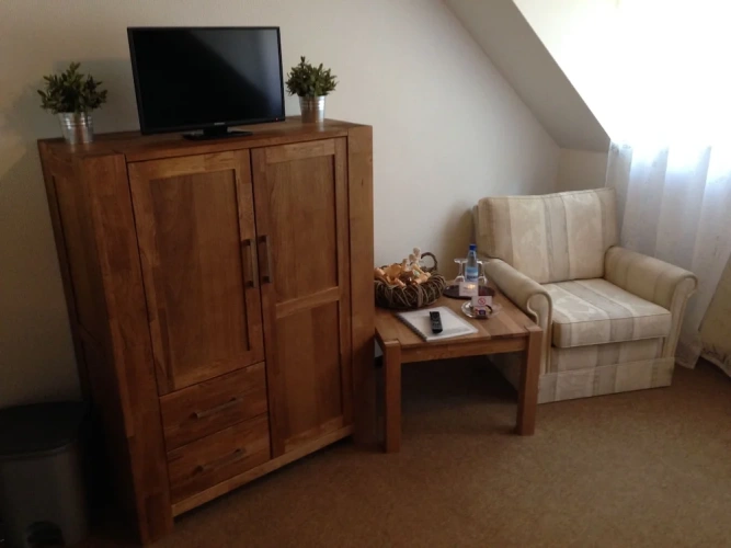 Comfort room