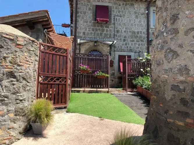1 Bedroom Economy Apartment