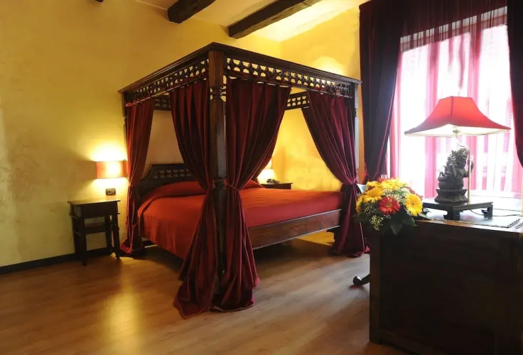 Standard Double room with balcony