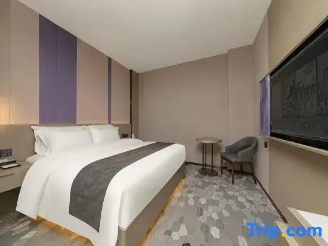 1 Bedroom Deluxe Suite