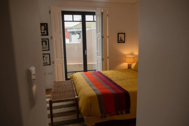 Spacious Studio w/ Balcony & AC by LovelyStay