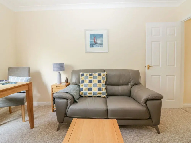 5 Malting Court