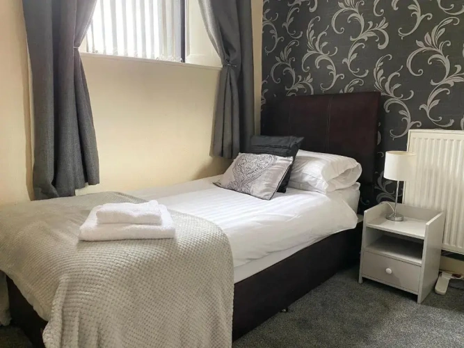 Standard Single room