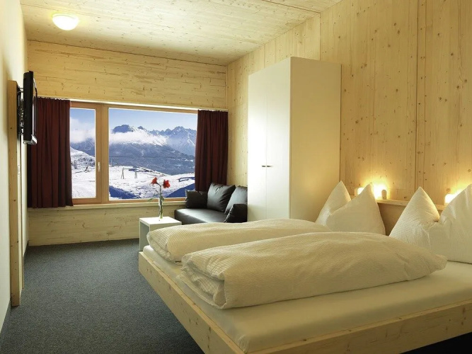 Venet Gipfelhütte