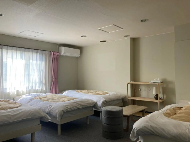 J-Hoppers Beppu Guesthouse ジェイホッパーズ別府ゲストハウス