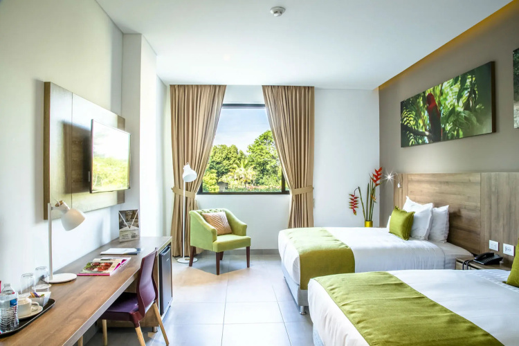 Hotel Pance 122