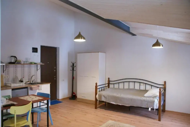 Dadu’s Apartment 171