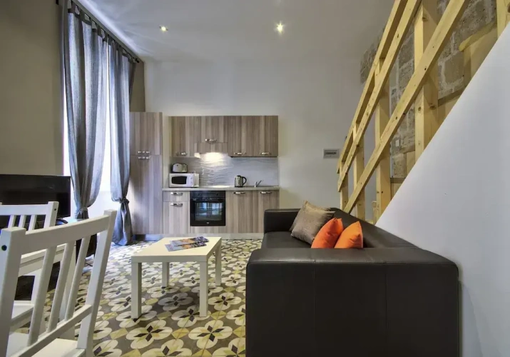 Deluxe Duplex room