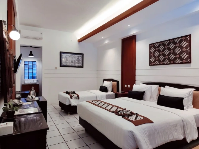Deluxe Family room