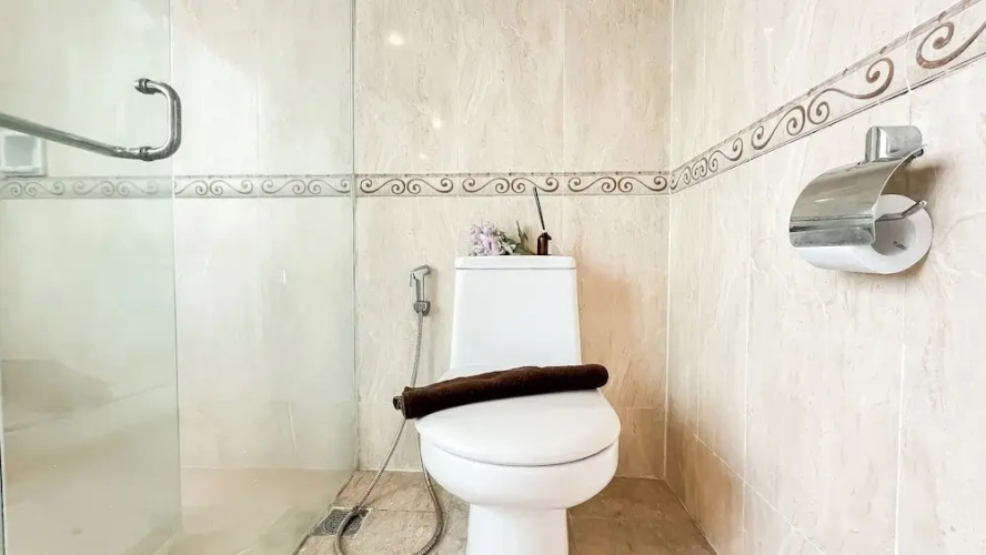 Spacious Luxury 2Br Apartment With Extra Room At Fx Residence