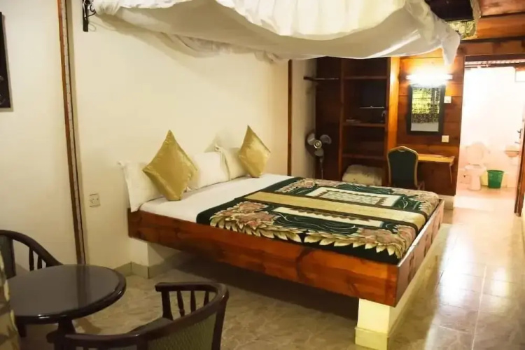 Pamoja Expeditions Lodge