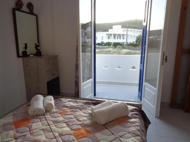Loutra House