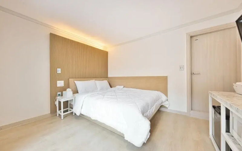 Danyang Meros Hotel