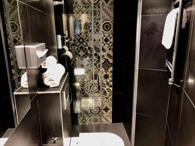 Warwick Paris photo 12