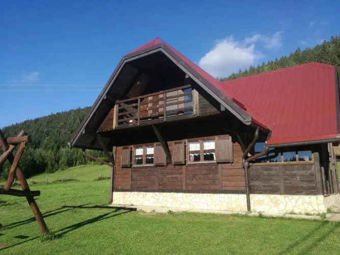 3 Bedrooms Cottage