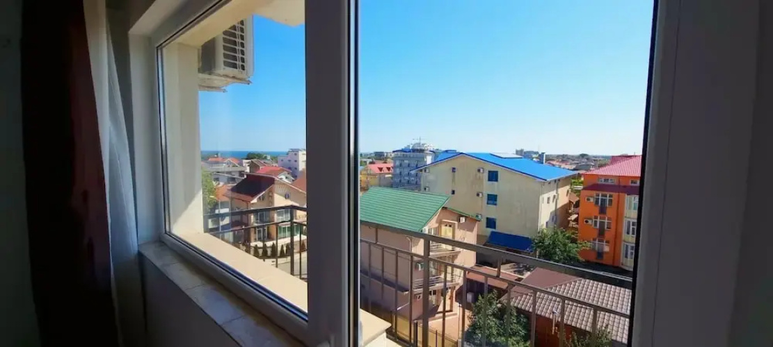 Blue Sky Hotel