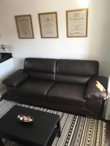 17 Aspen Road