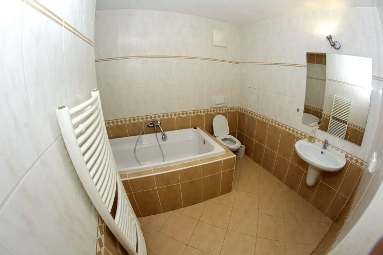 Hostel Eleven