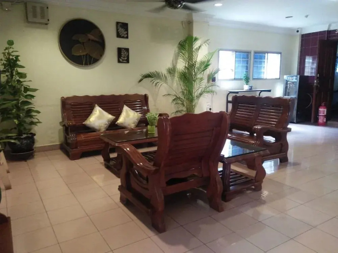 Lotus Inn Hotel