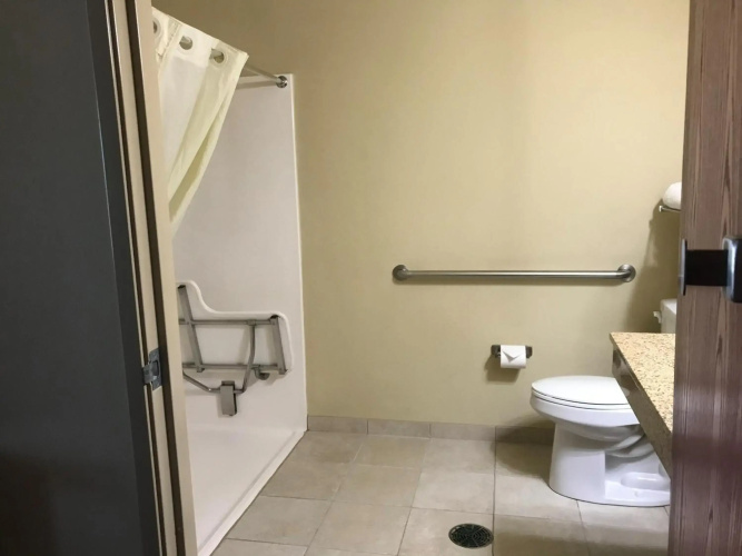 Cobblestone Inn & Suites - Vinton