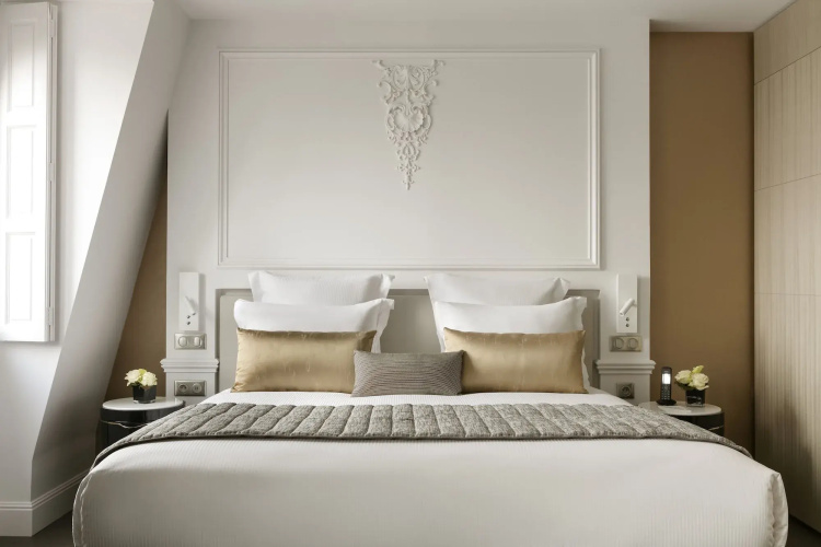 La Clef Champs-Élysées Paris by The Crest Collection